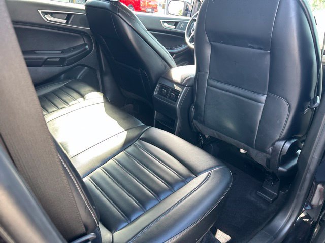 Used 2024 Black Ford SEL image 12