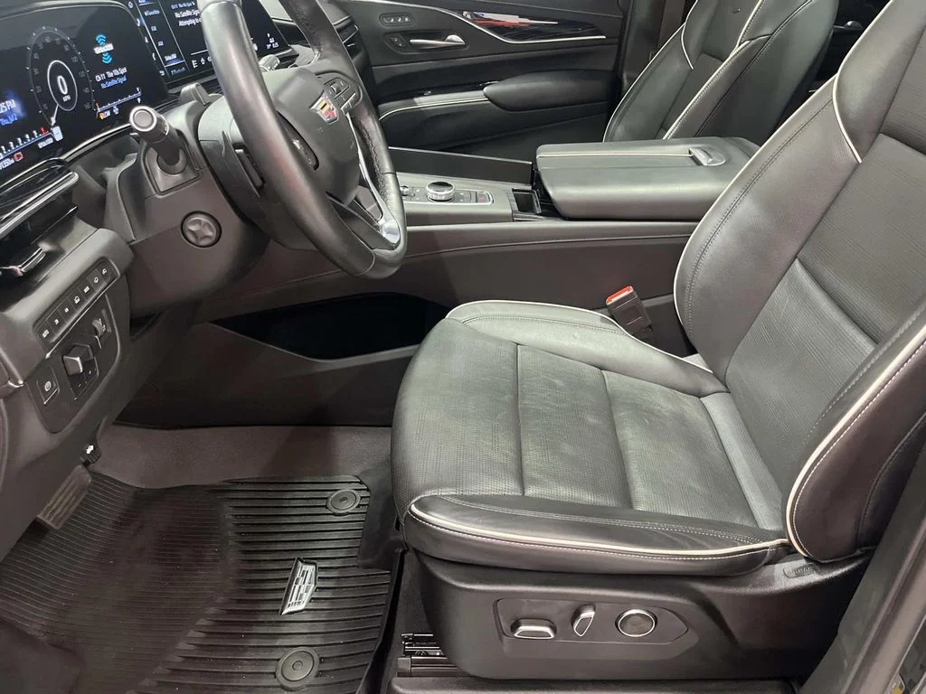 Used 2023 Black Raven Cadillac Sport image 11