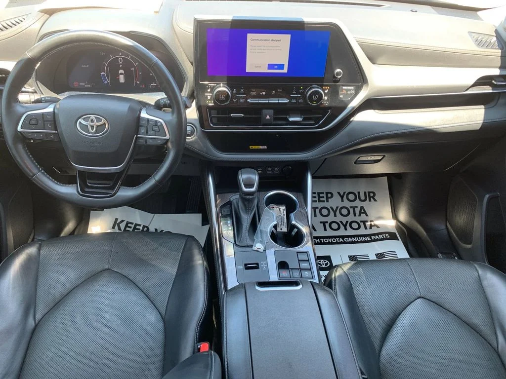 Used 2023 Beige Toyota Platinum image 16