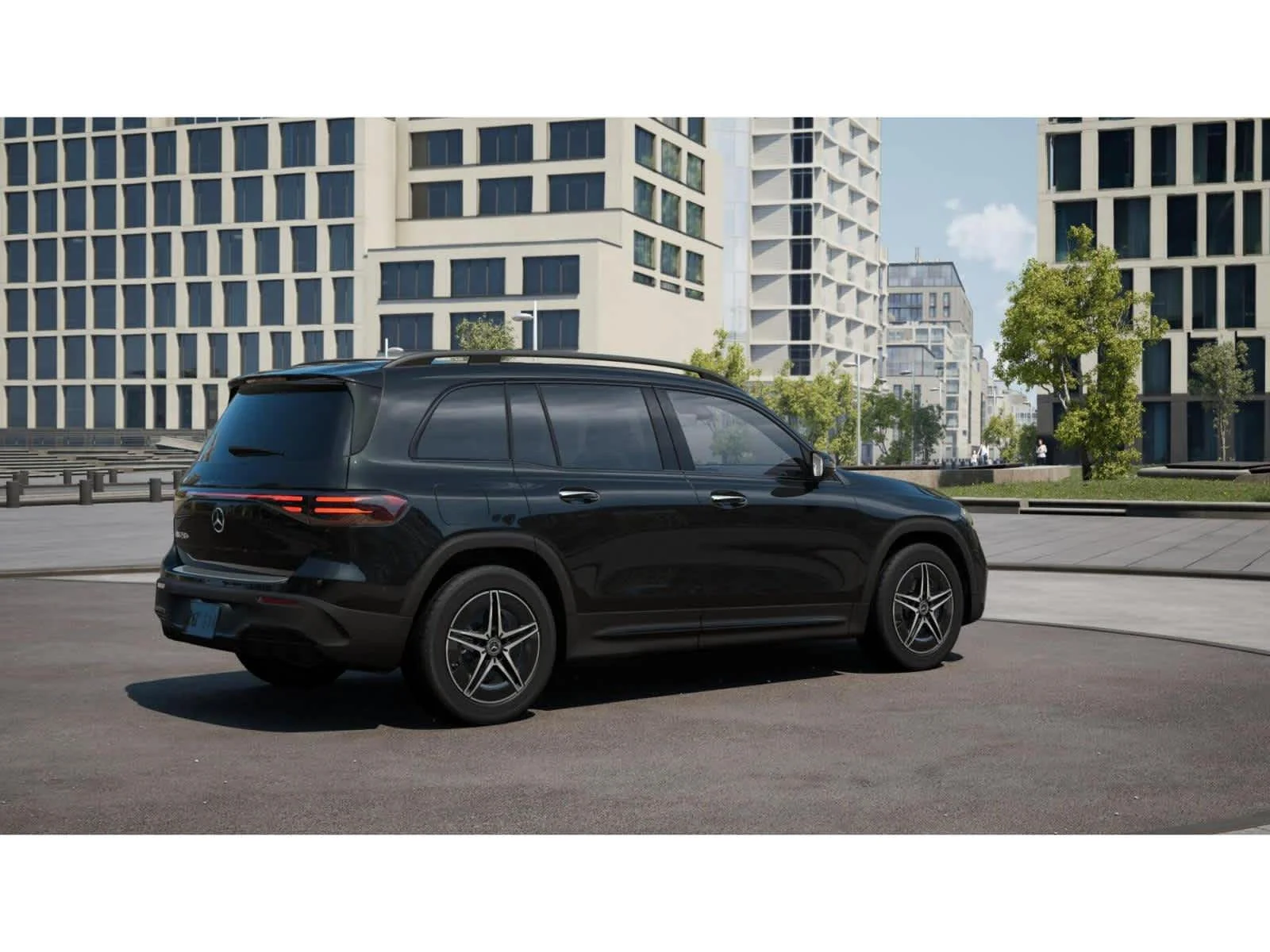Used 2024 Night Black Mercedes-Benz EQB 250+ image 19