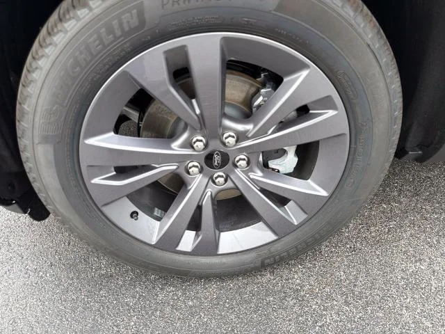 New 2026 Carbonized Gray Metallic Ford Active image 35