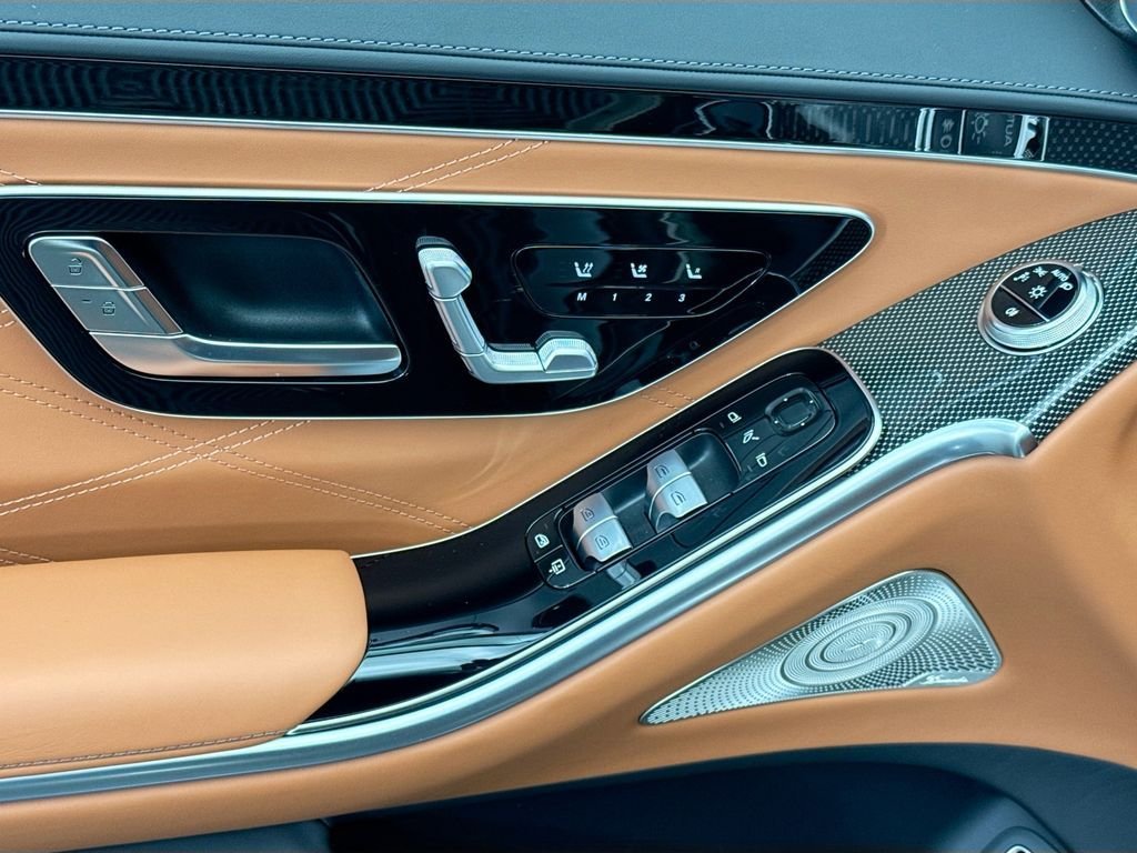 New 2026 Obsidian Black Metallic Mercedes-Benz S 63 E AMG® image 23