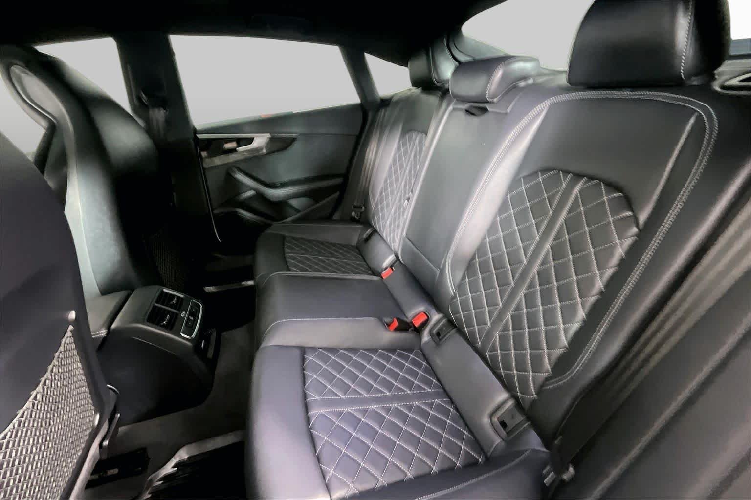 Used 2024 Arkona White Audi Premium Plus image 18