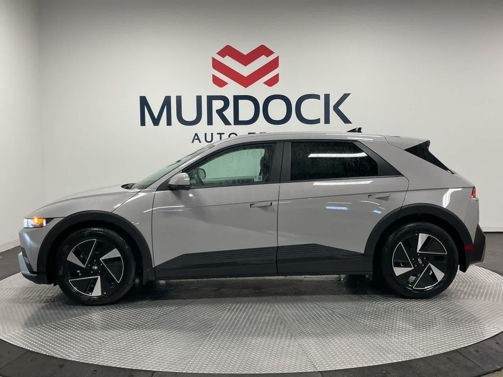 New 2026 Cyber Gray Hyundai SEL image 3