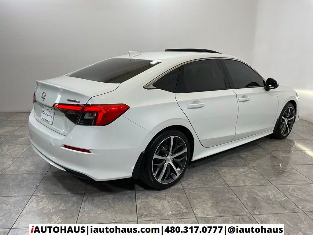 Used 2024 White Honda Touring image 7