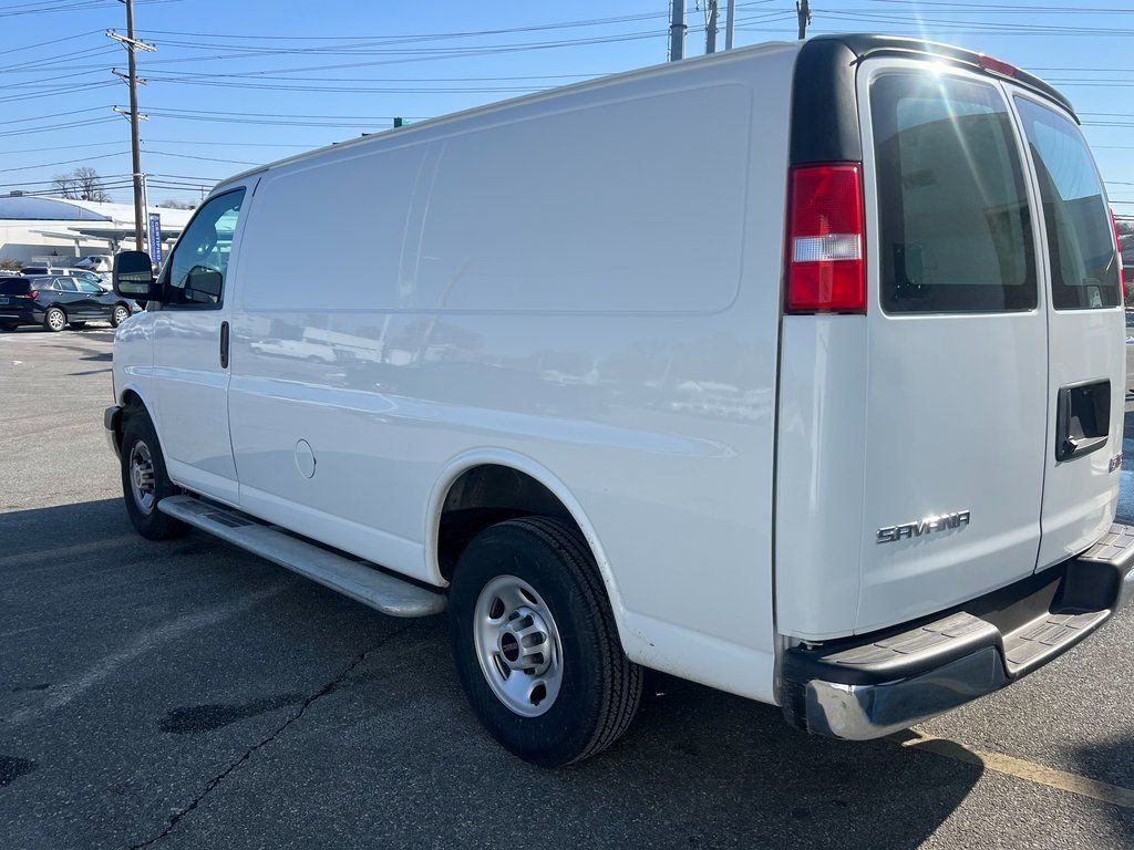 2024 GMC Savana Cargo Work Van - Photo 9