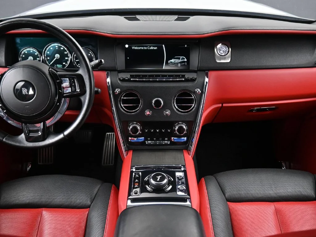 Certified Used 2020 Gray Rolls-Royce  image 2