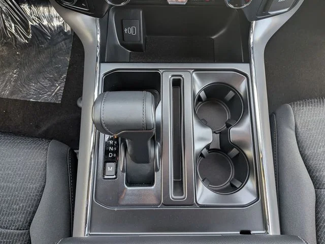 New 2026 Carbonized Gray Metallic Ford XLT image 17