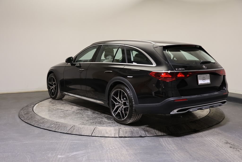 New 2026 Obsidian Black Metallic Mercedes-Benz E 450 image 5