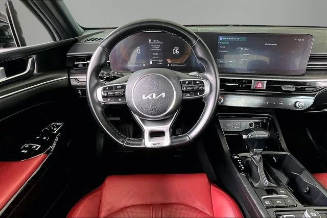 Used 2025 Gray Kia GT-Line image 8