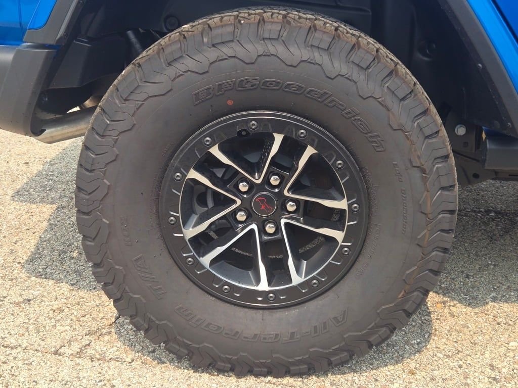 New 2026 Hydro Blue Pearlcoat Jeep Rubicon X image 12