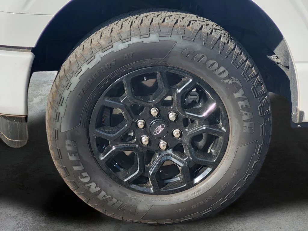 Used 2025 Oxford White Ford STX image 30