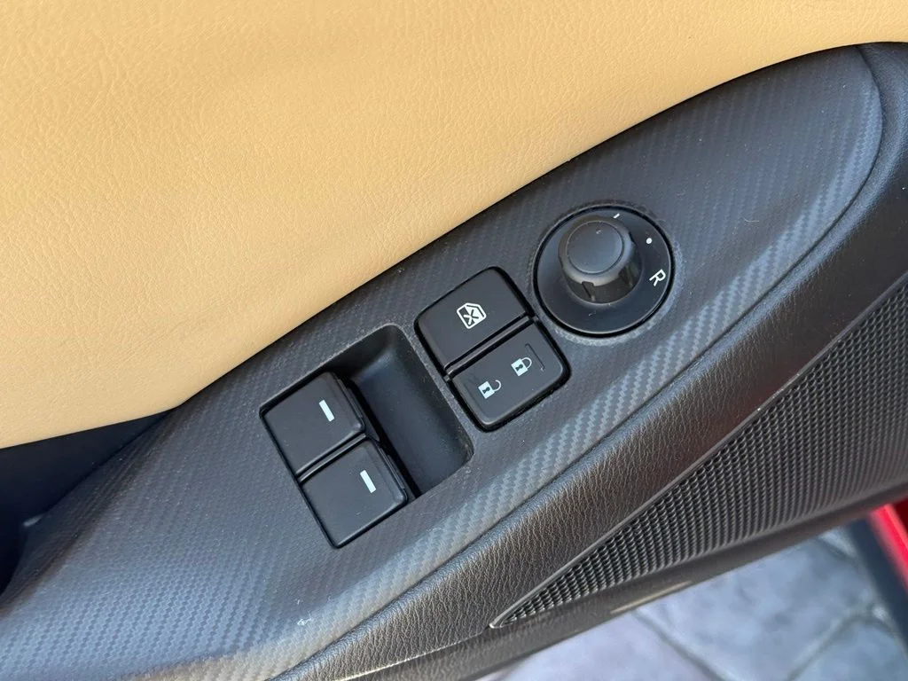 Used 2016 Red Mazda Grand Touring image 33