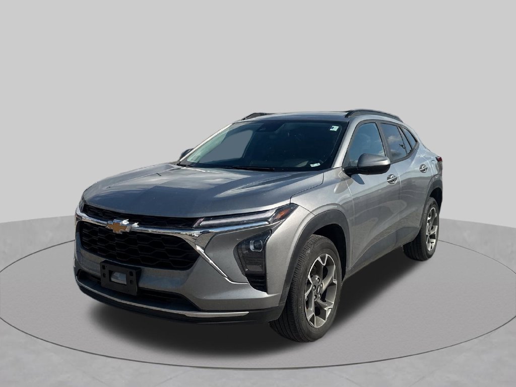 Used 2024 Gray Chevrolet LT image 35