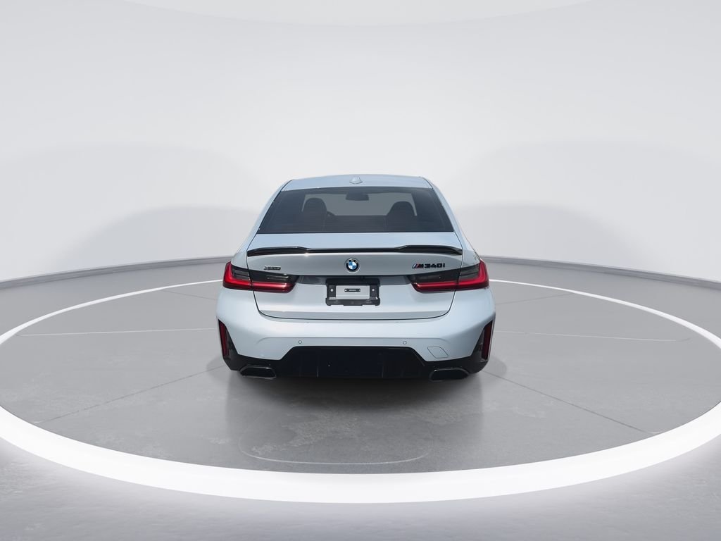 Used 2025 Gray Metallic BMW M340i xDrive image 7