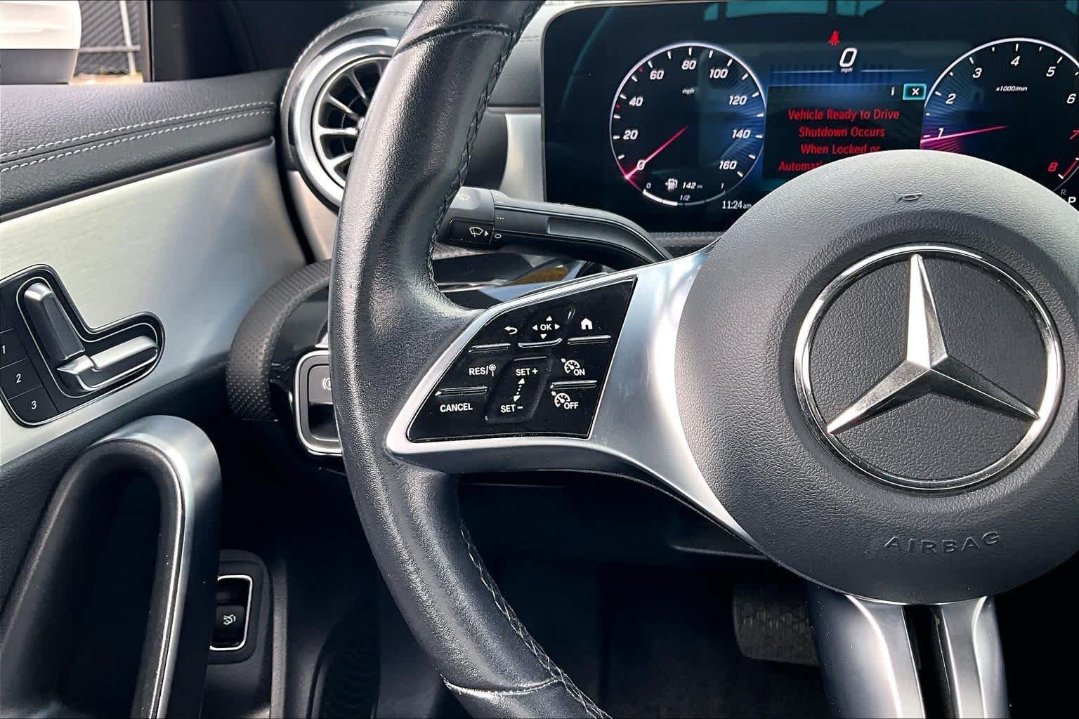 Used 2025 Polar White Mercedes-Benz CLA 250 image 24