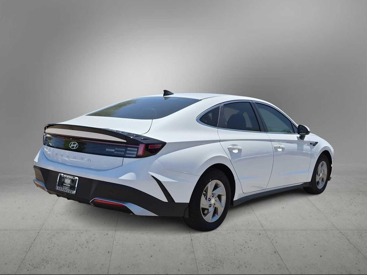 New 2026 Serenity White Hyundai SE image 8