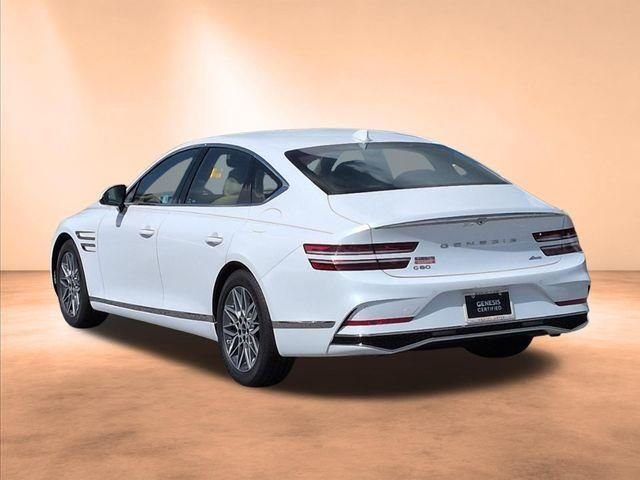 Used 2025 White Genesis 2.5T image 7