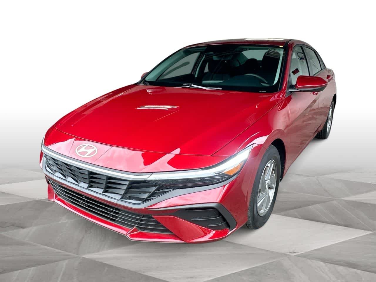 2026 Hyundai Elantra SE - Photo 4