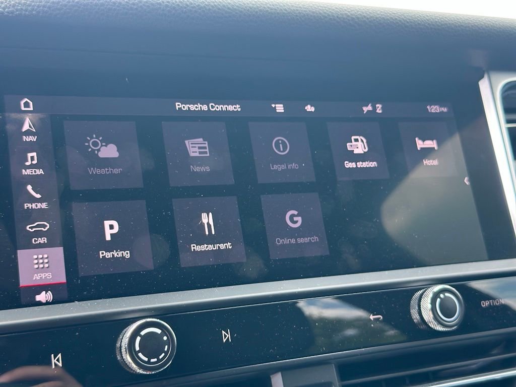 Used 2023 Grey Porsche Base image 39