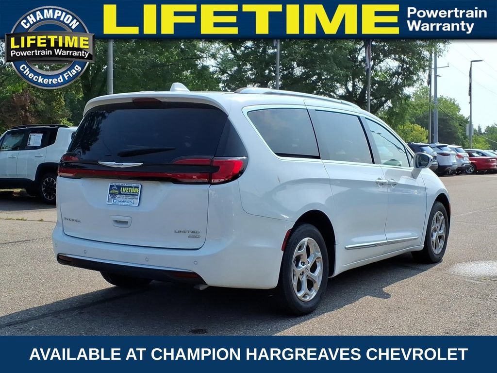 Used 2021 White Chrysler Limited AWD image 6