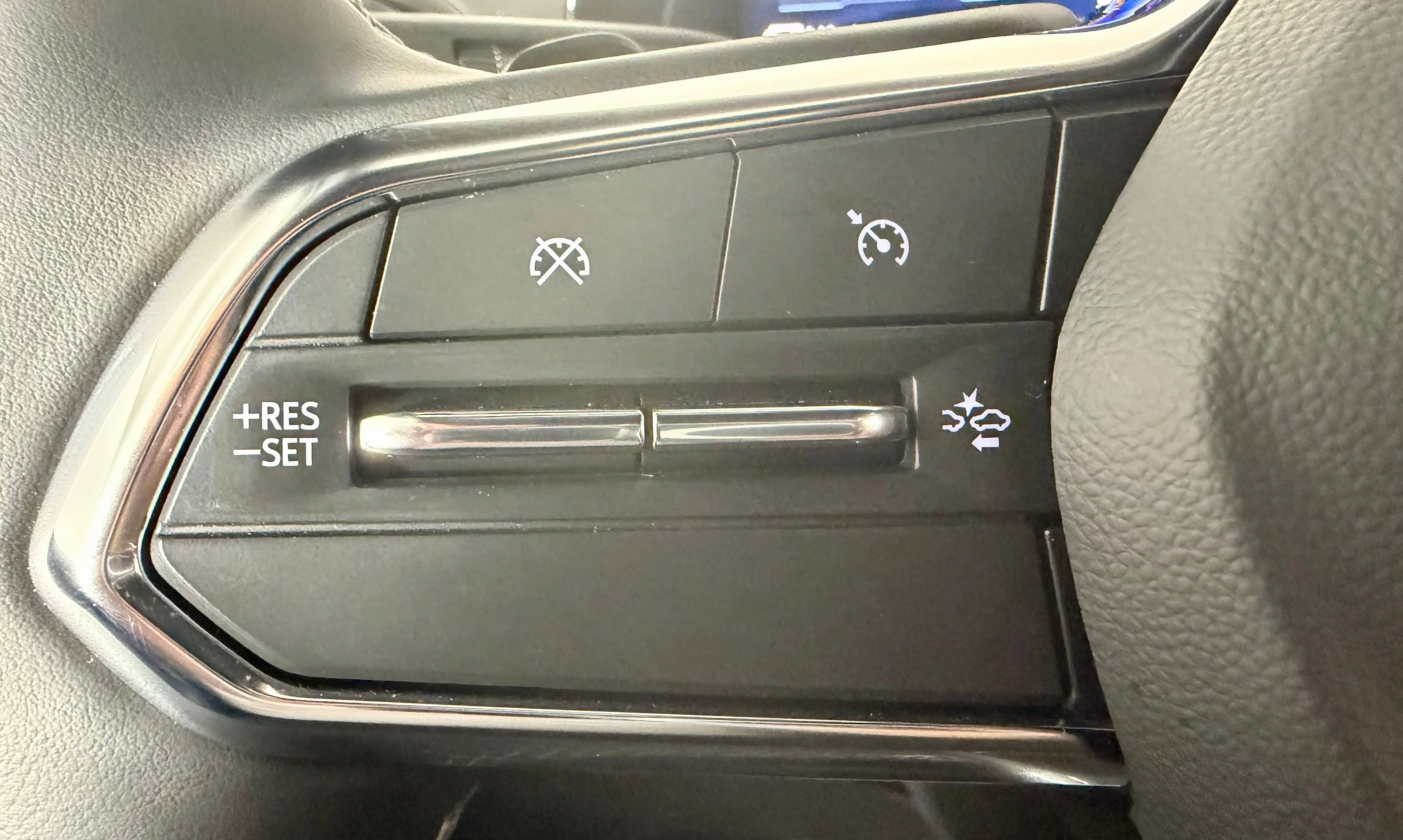 2026 Chevrolet Silverado EV LT - Photo 24