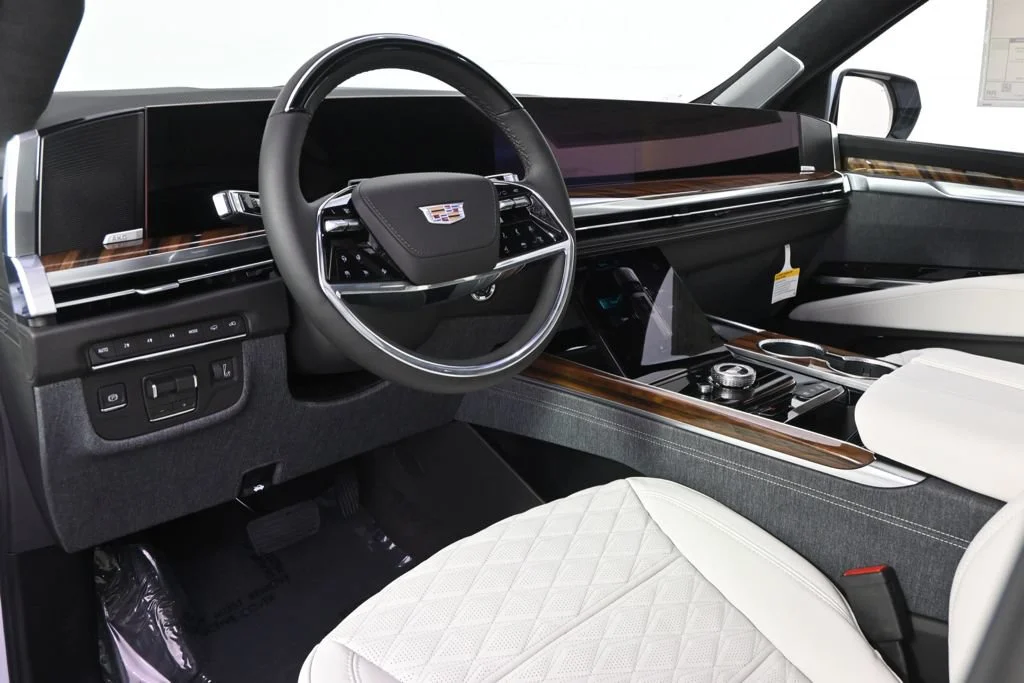2026 Cadillac Escalade Platinum Sport - Photo 11