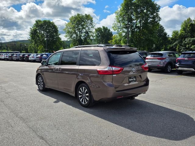 Used 2018 Walnut Toyota LE image 6