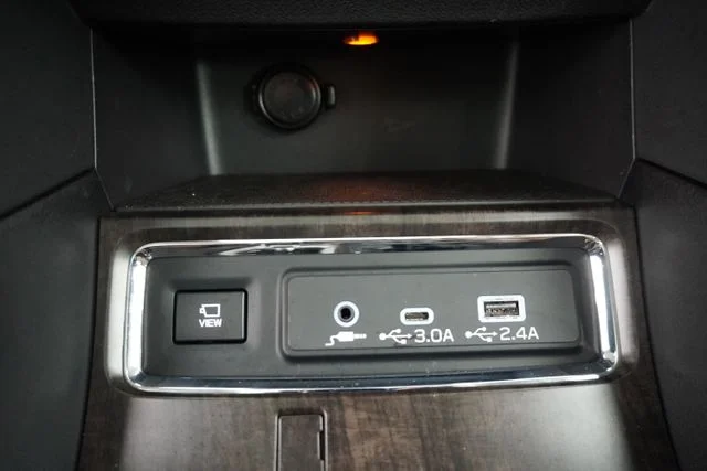 Used 2026 Black Subaru Touring image 29