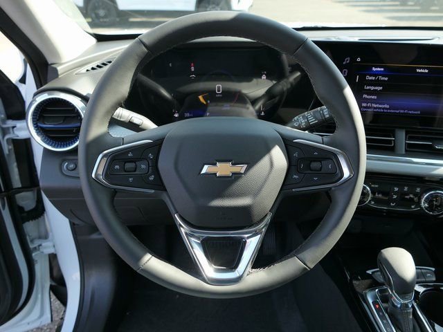 2026 Chevrolet Trax LT - Photo 17