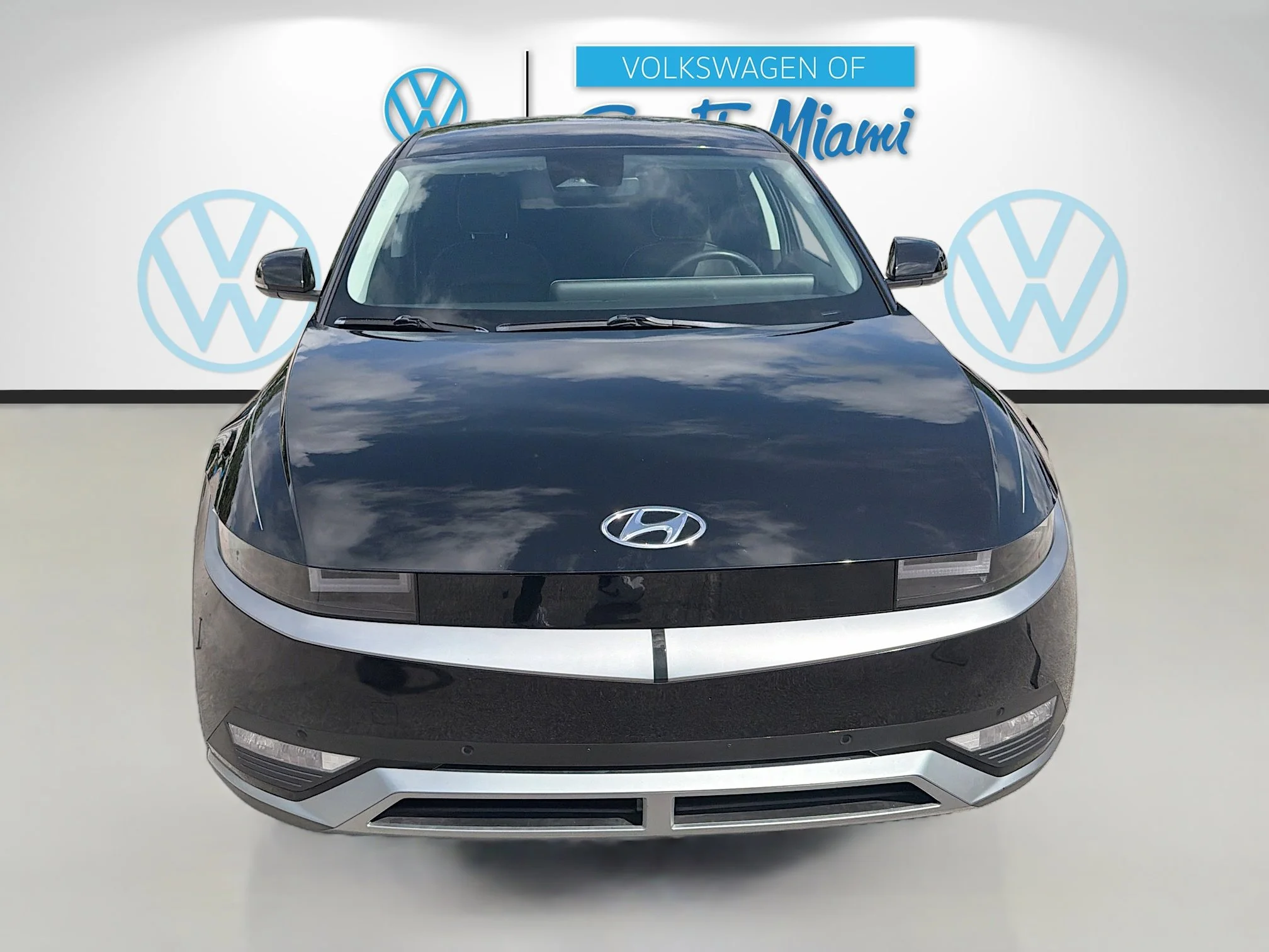 Used 2023 Hyundai IONIQ 5 SEL with VIN KM8KN4AE0PU153858 for sale in Miami, FL