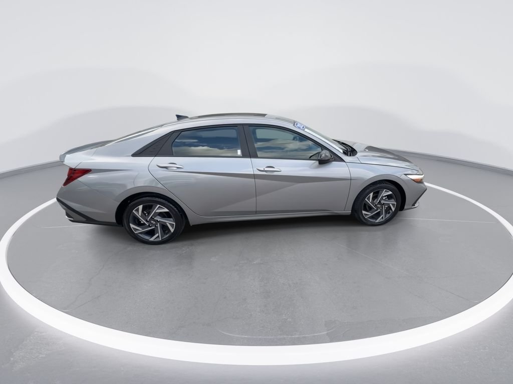Certified Used 2025 Silver Hyundai SEL Sport image 9