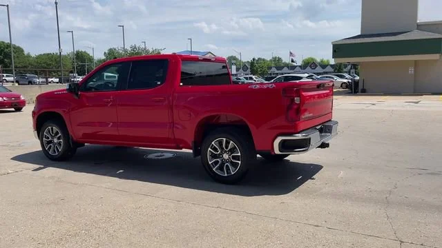 2026 Chevrolet Silverado 1500 LT - Photo 6