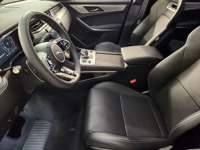 New 2026 Santorini Black Metallic Jaguar R-Dynamic S image 25