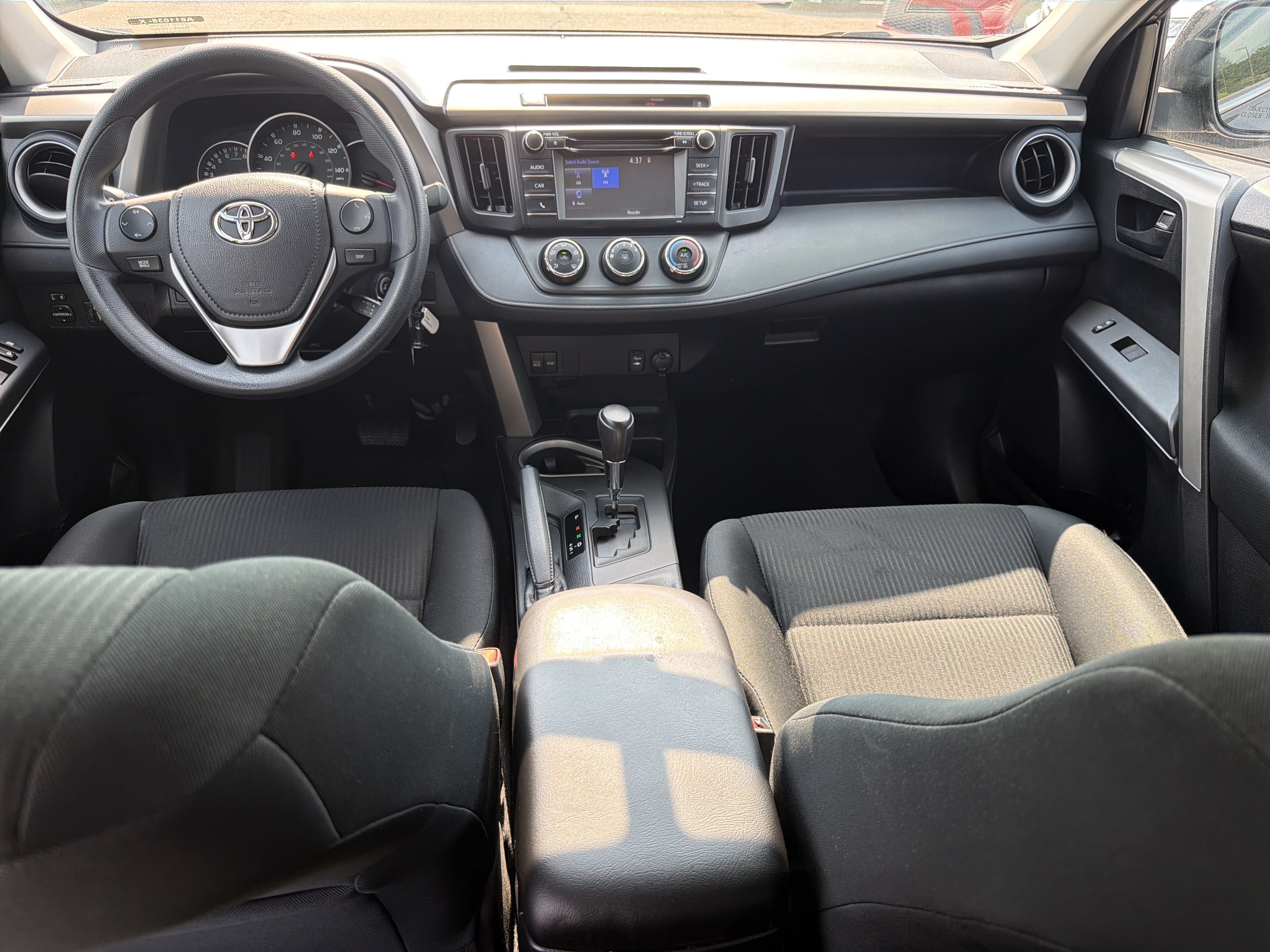 Used 2016 Magnetic Gray Metallic Toyota LE image 4