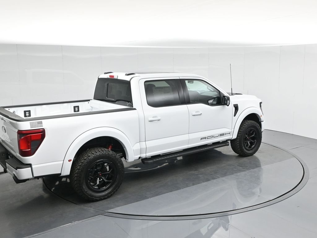 New 2025 Oxford White Ford XLT image 44
