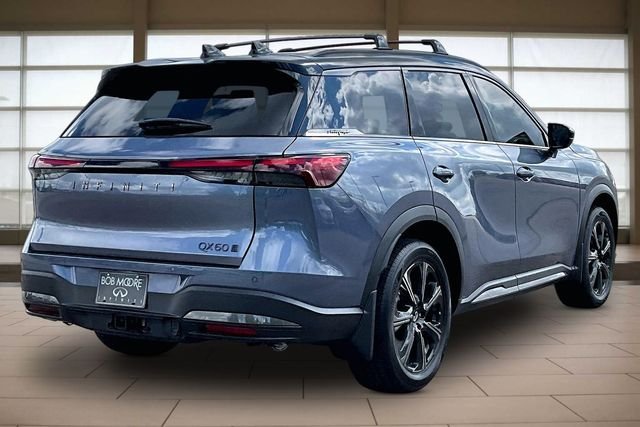 New 2027 Blue INFINITI Autograph image 2