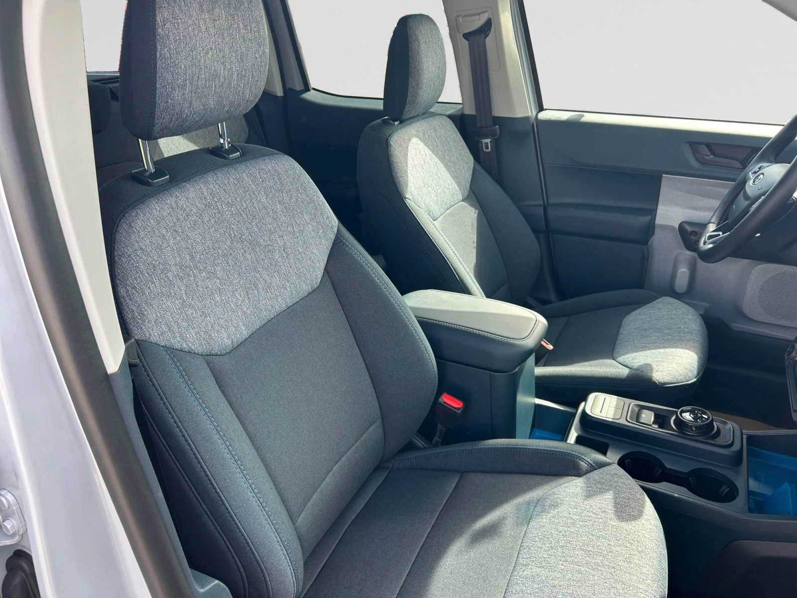 New 2026 Space White Metallic Ford XLT image 11