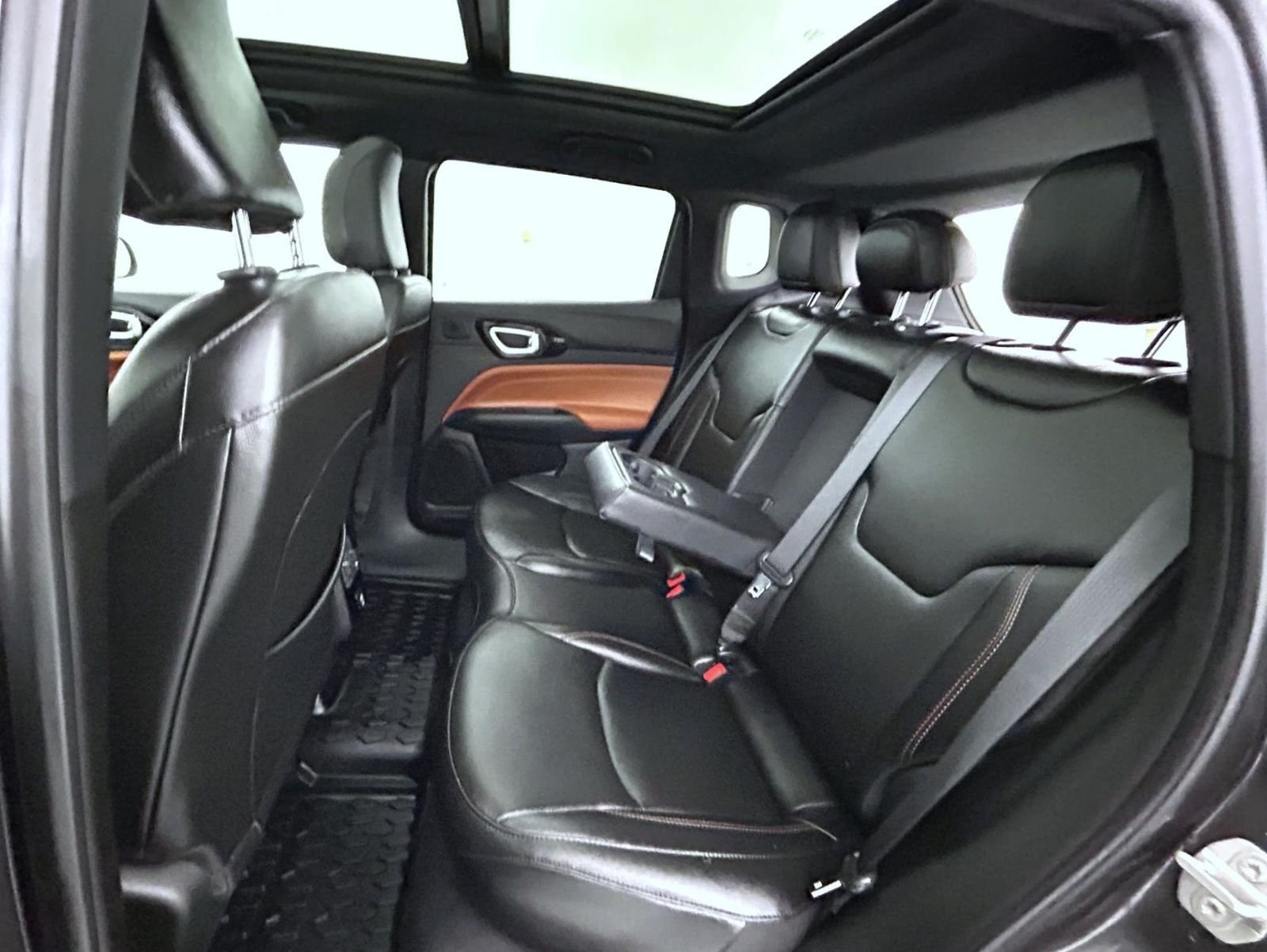 2024 Jeep Compass Limited - Photo 19