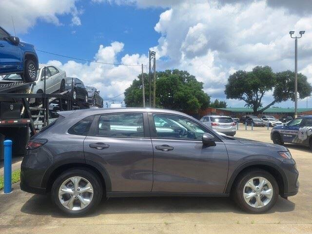 Used 2024 Modern Steel Metallic Honda LX image 4