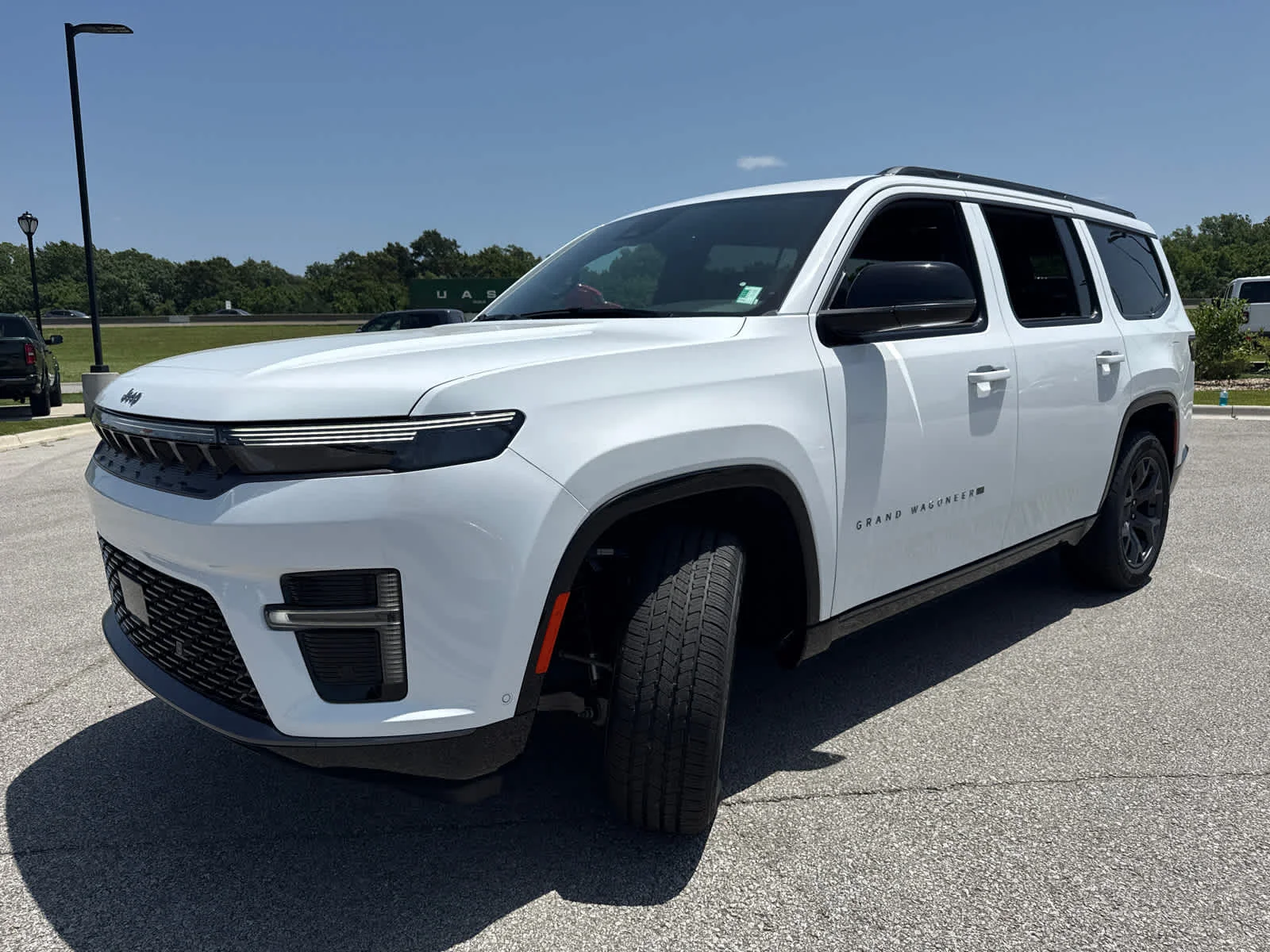New 2026 Bright White Clearcoat Jeep Limited Altitude image 4
