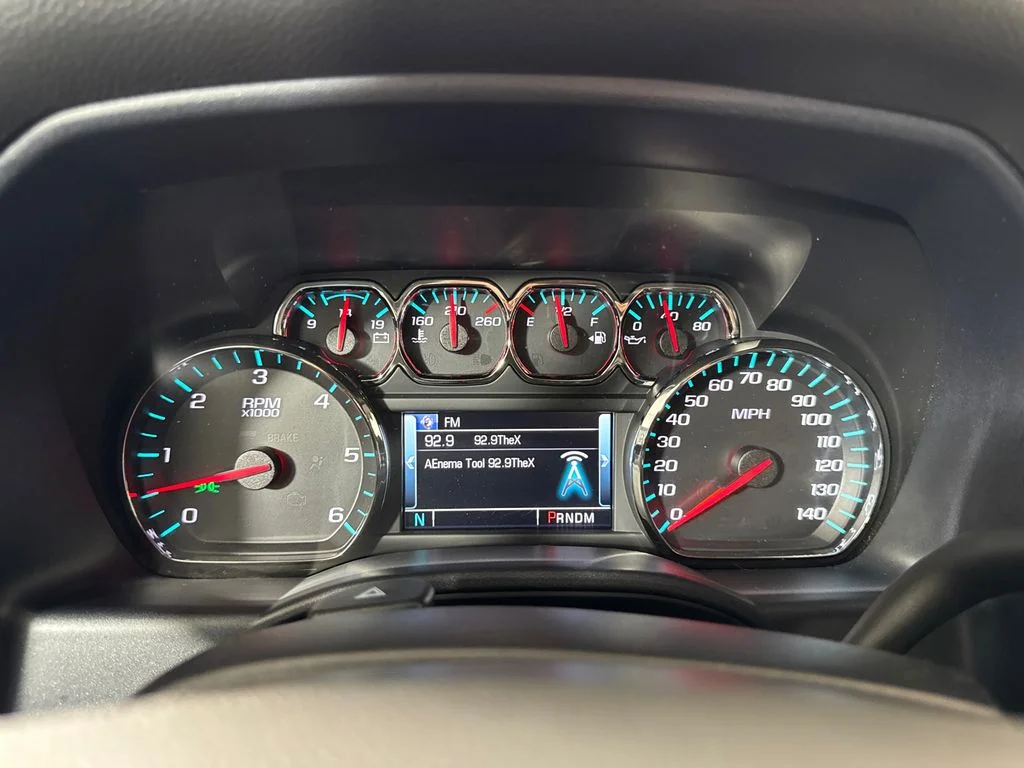 Used 2015 White Chevrolet LT image 18