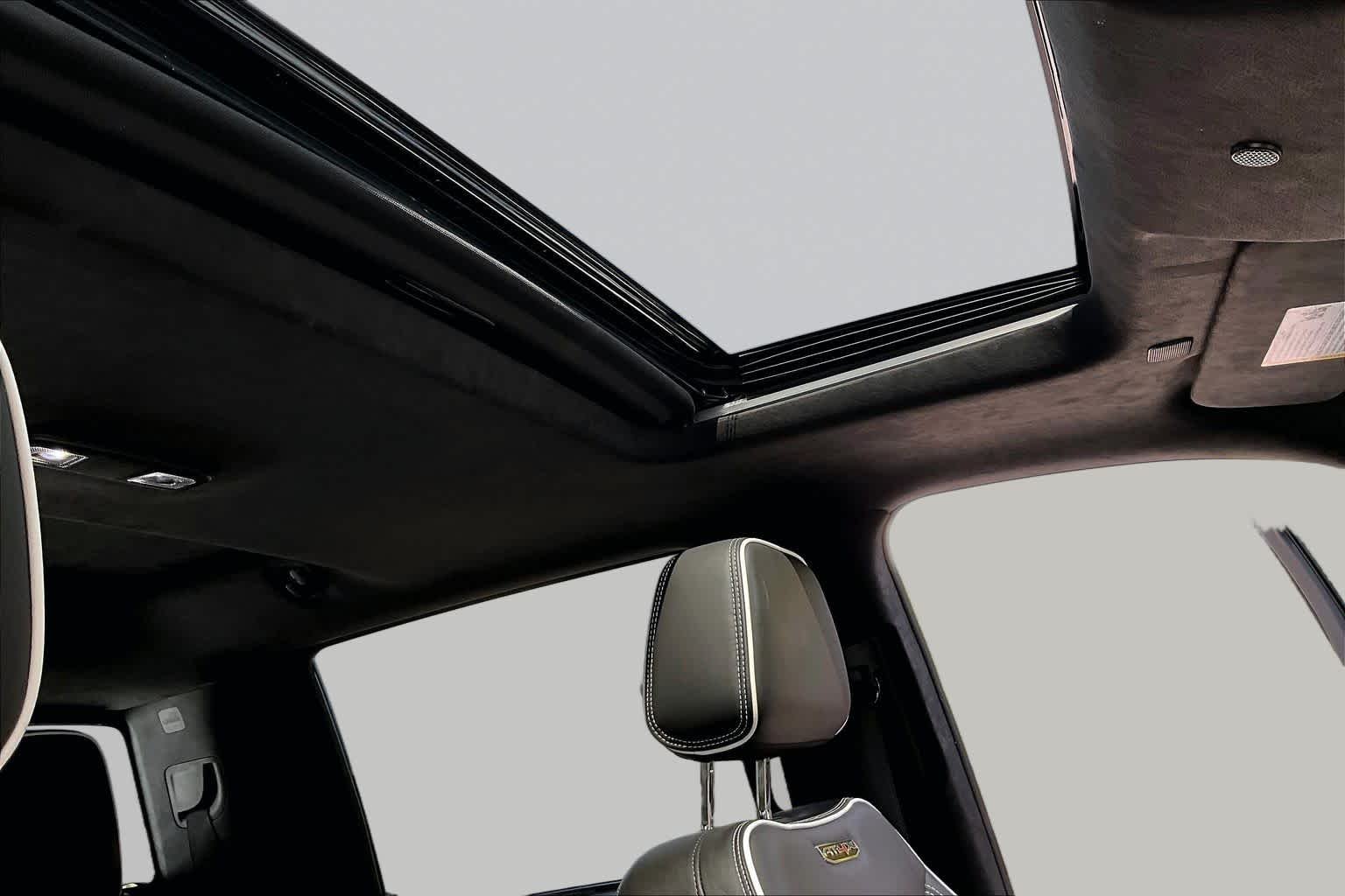 Used 2025 Summit White GMC AT4X image 13