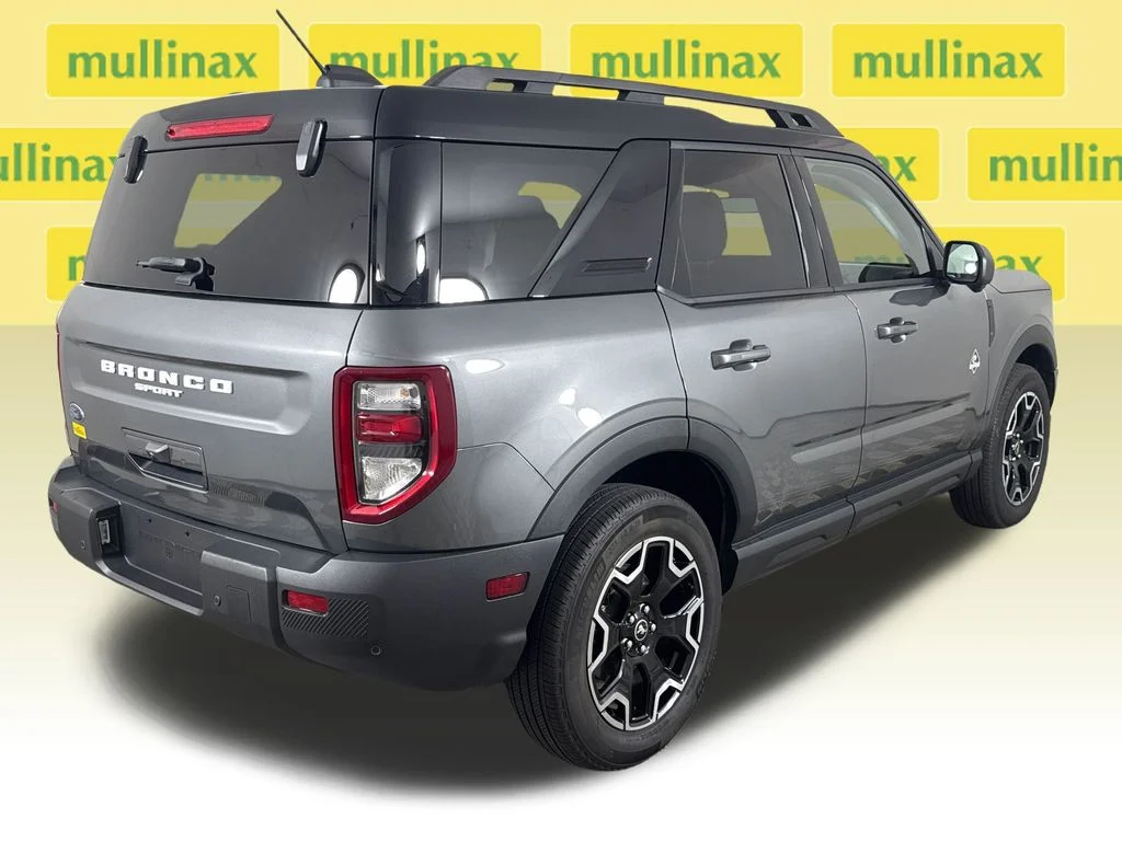 Certified Used 2025 Gray Ford Outer Banks image 4