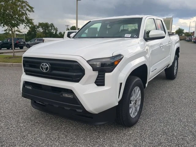 New 2026 Ice Cap Toyota SR5 image 8