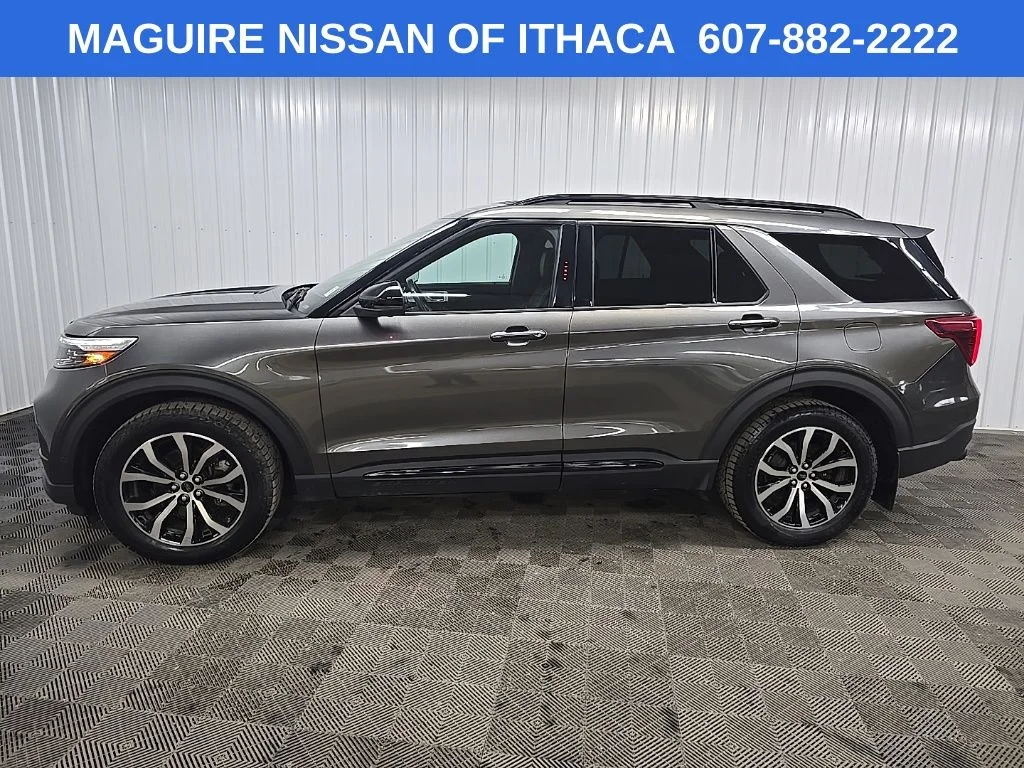 Used 2020 Gray Ford ST image 5