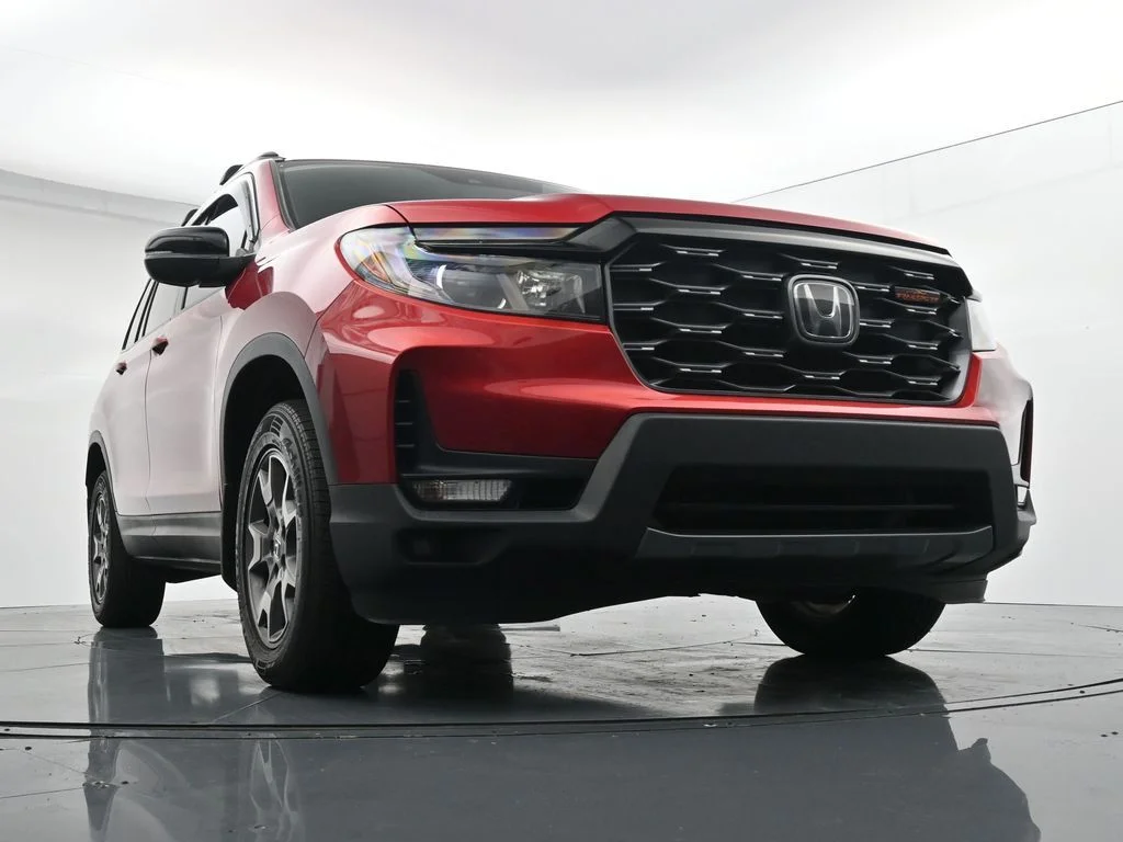 Used 2022 Red Honda TrailSport image 29