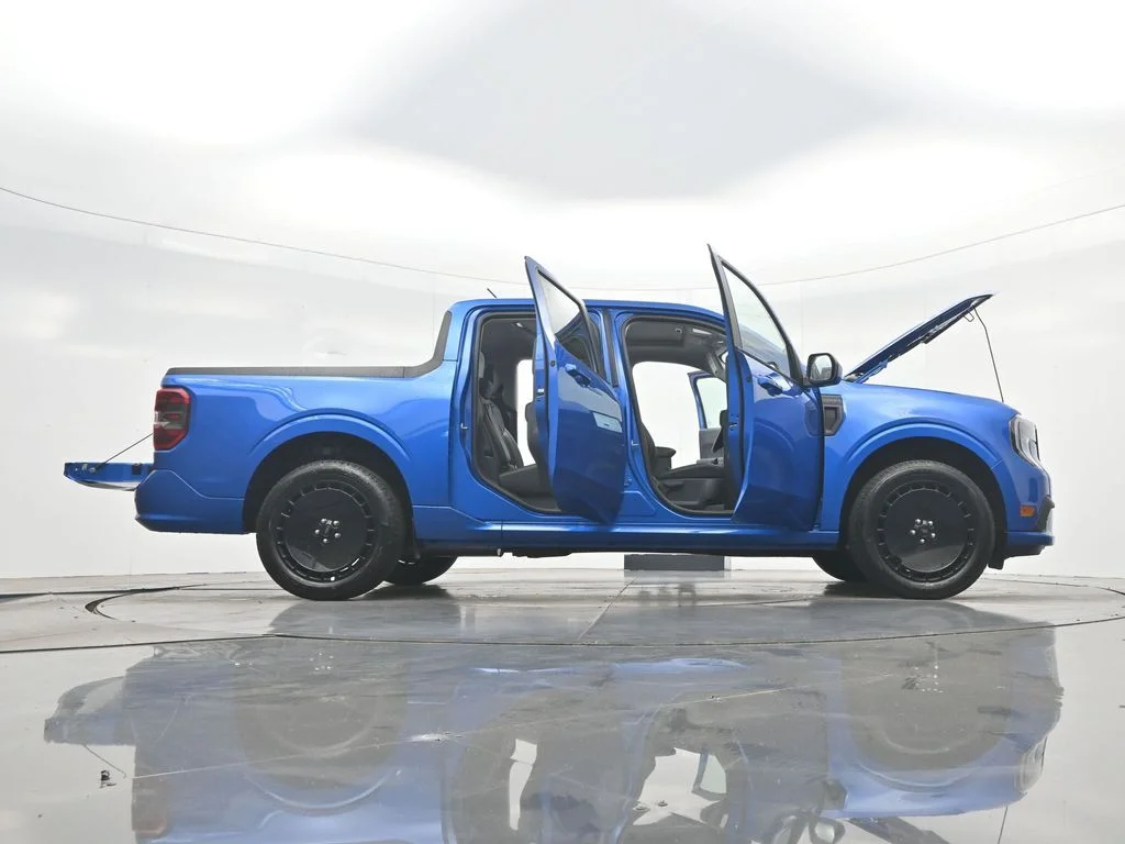 New 2026 Velocity Blue Ford Lobo™ image 52