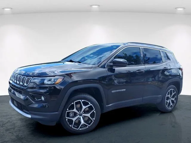 Used 2025 Black Jeep Limited image 2