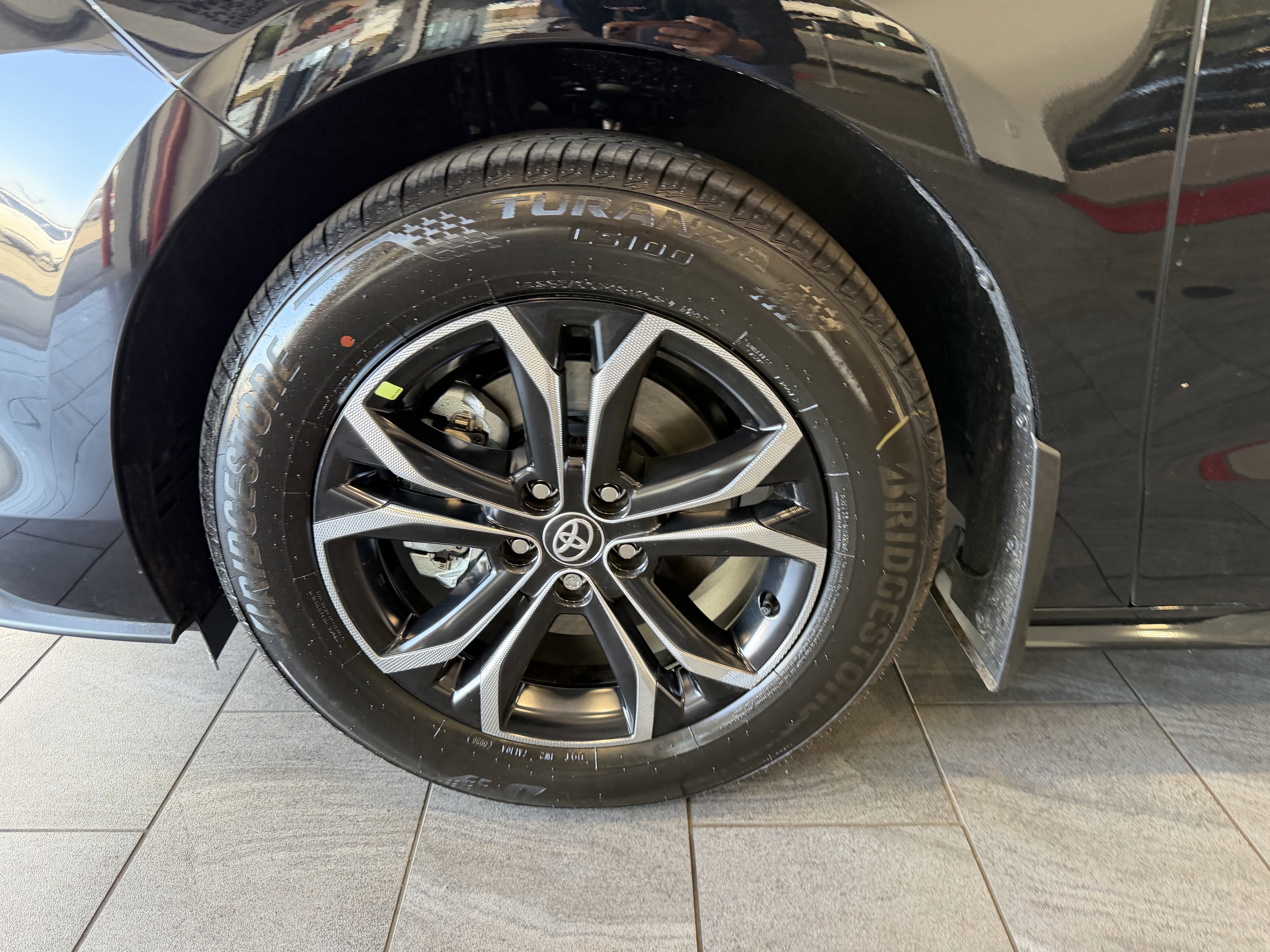 2026 Toyota Sienna Platinum - Photo 74